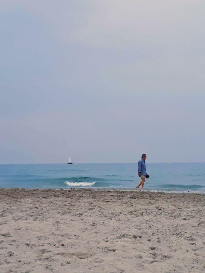 2 Bedroom'S Flat On The Beach, City Center, 1 Line Санта Пола Экстерьер фото